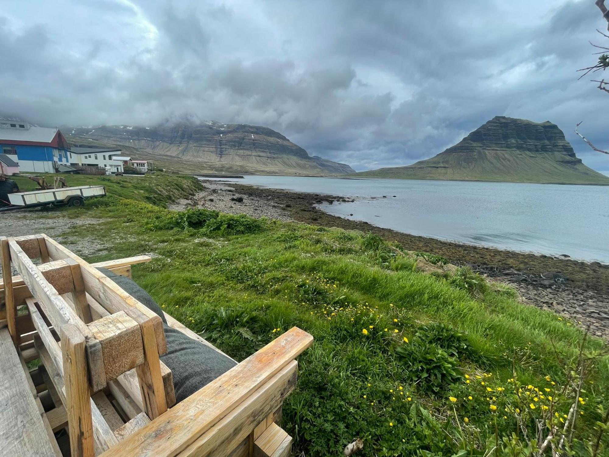 Kirkjufell Basement Apartment Grundarfjordur Bagian luar foto